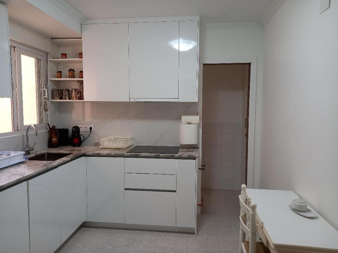 Apartmán Policarpo-Centro Torrevieja Exteriér fotografie
